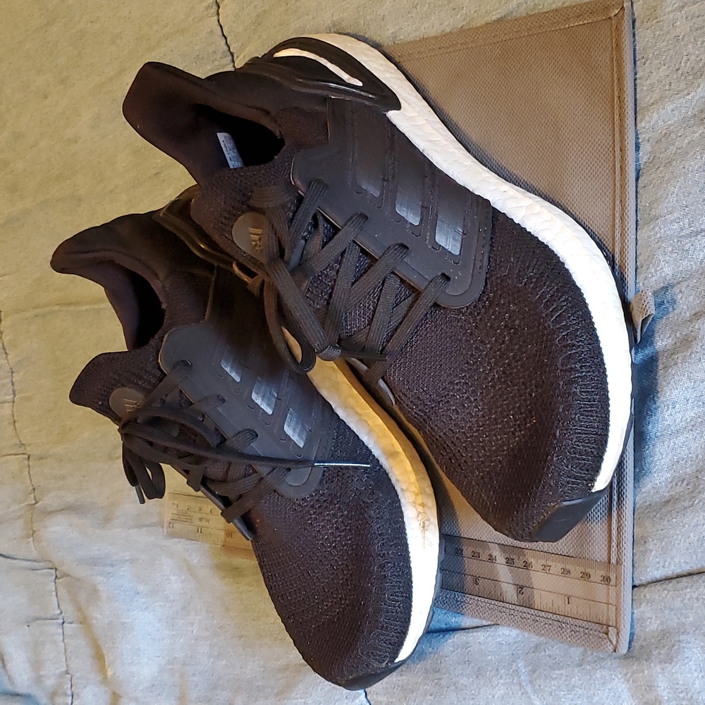 Adidas Ultraboost 20 Black Running Shoes Men's 7.5 (Women's 9)